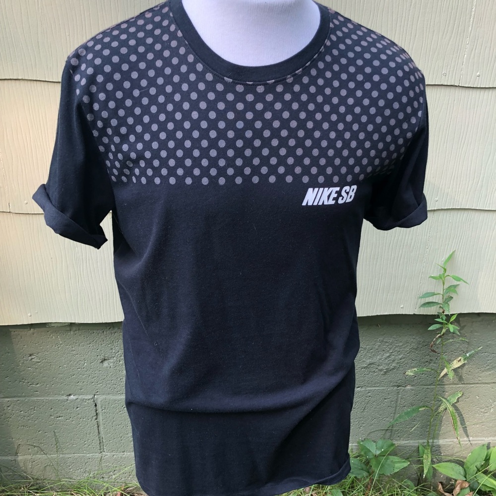 Polka dot Nike sb dri fit tee